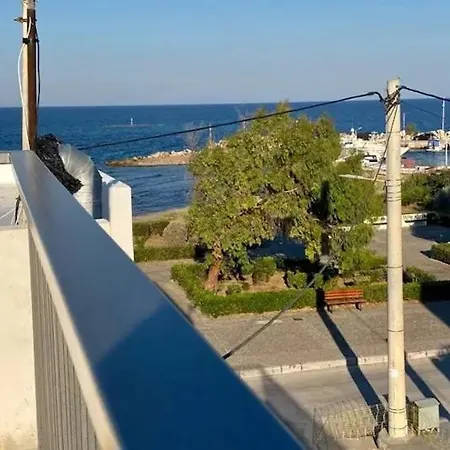 Neriides, Seaside Renovated With Terrace Near Airport * Artemida (Attica)